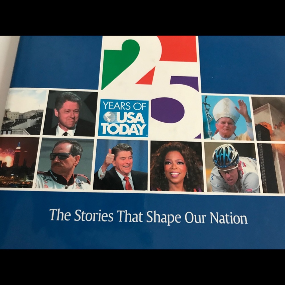⛱️2/$5⛱️Sale! USA Today 25 yrs stories shape Nation hardcover